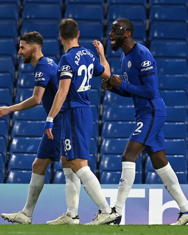 巴特勒：库明加有超强的运动能力，我的工作是让他更轻松