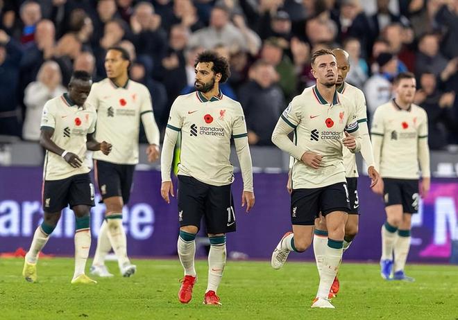 [天下足球]费兰·托雷斯“戴帽” 巴萨收获六连胜